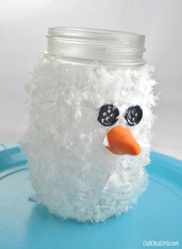 Snowman-Mason-Jar-Luminary-Ornament-with-Frosty-Snow