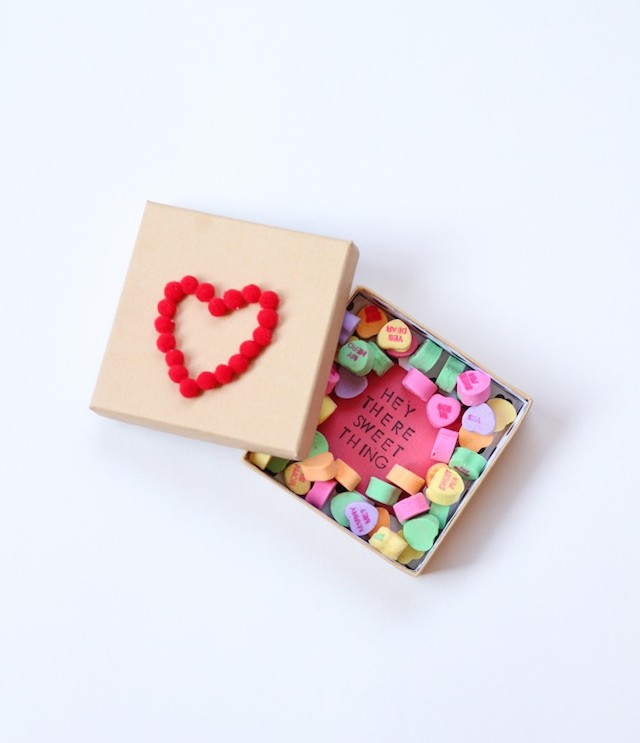 diy_valentines_candy_box-11-882x1024