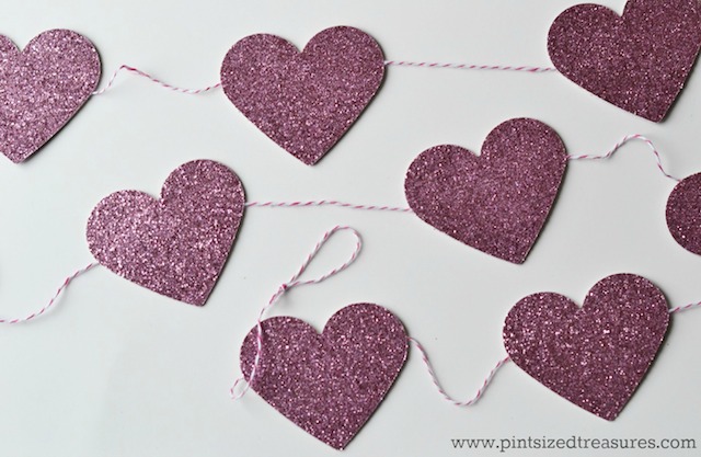 glitter-heart-bunting-9