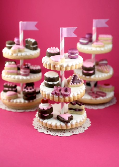 play food tiny cookie cake stands