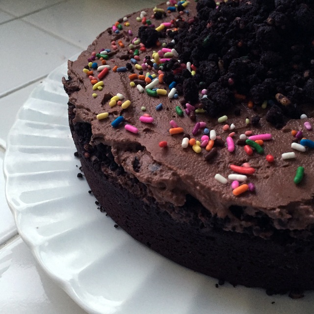 chocolate-cake-chocolate-crumb