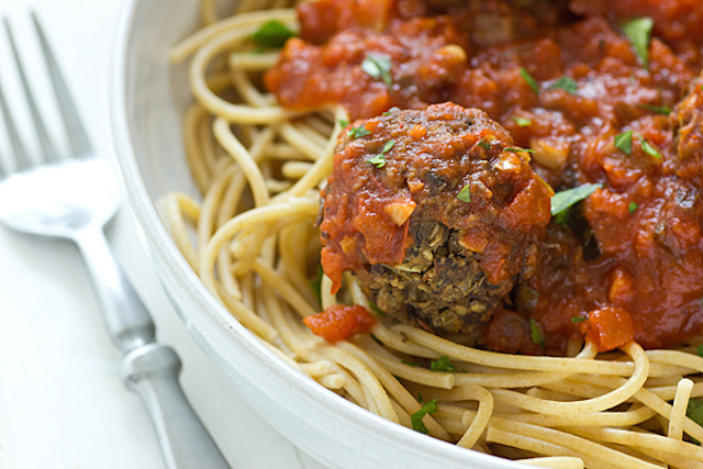 lentil_mushroom_meatballs_