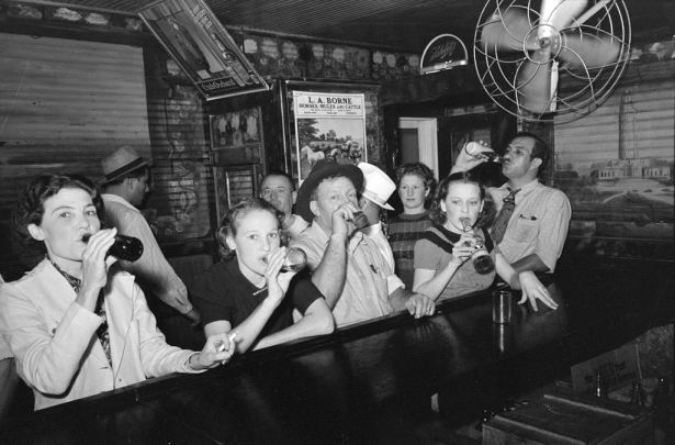 Raceland, Louisiana, 1933. Photo by Russell Lee for Farm Security Administration/WPA.