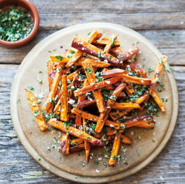 Great-Edibles-Recipes-Sweet-Potato-Fries-Weedist-640x639