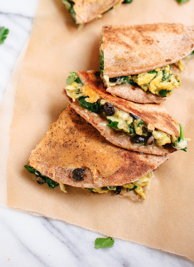 breakfast-quesadillas-with-scrambled-eggs-spinach-and-black-beans