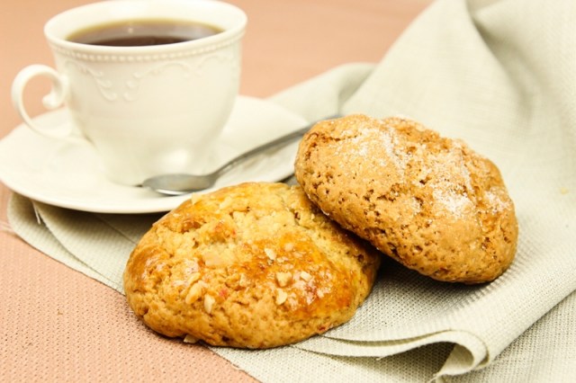 cannabis-tea-biscut