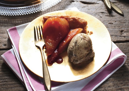 mare_roasted_pear_tarte_tatin_with_brown_sugar_balsamic_swirl_ice_cream_h