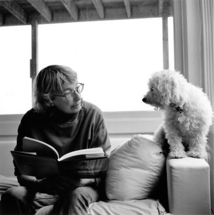 Mary Oliver at home with her pup. via The Cleveland Plain Dealer