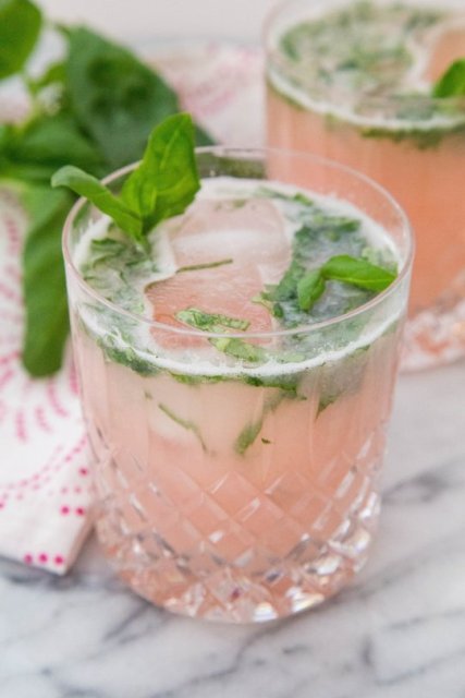 rhubarb-basil-cocktail1