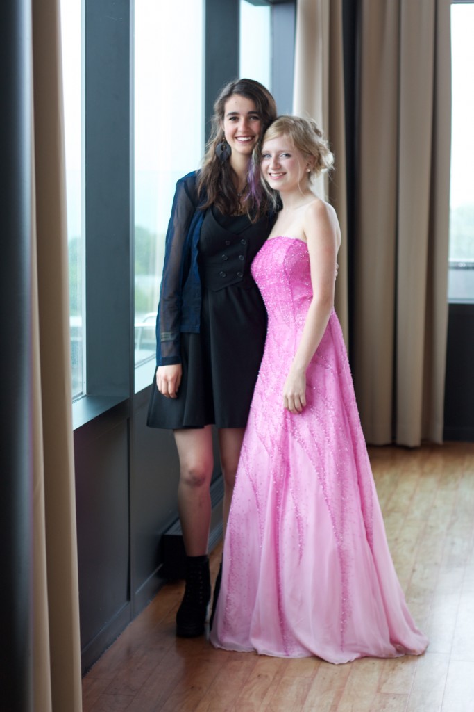 Lesbian prom dresses - 🧡 Lesbian Couple Prom Dress Free Porn.