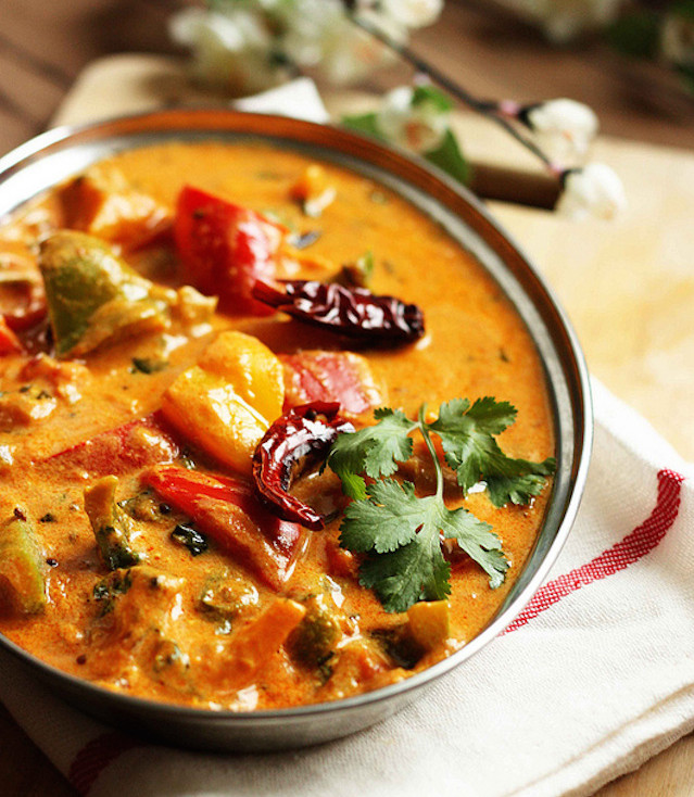 Vegan Tofu and Capsicum Curry