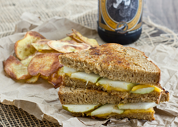 pear_and_sharp_cheddar_grilled_cheese_sandwich