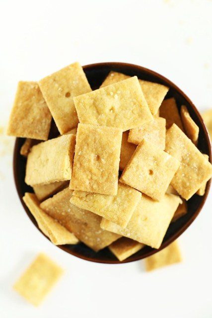 vegan-cheez-its