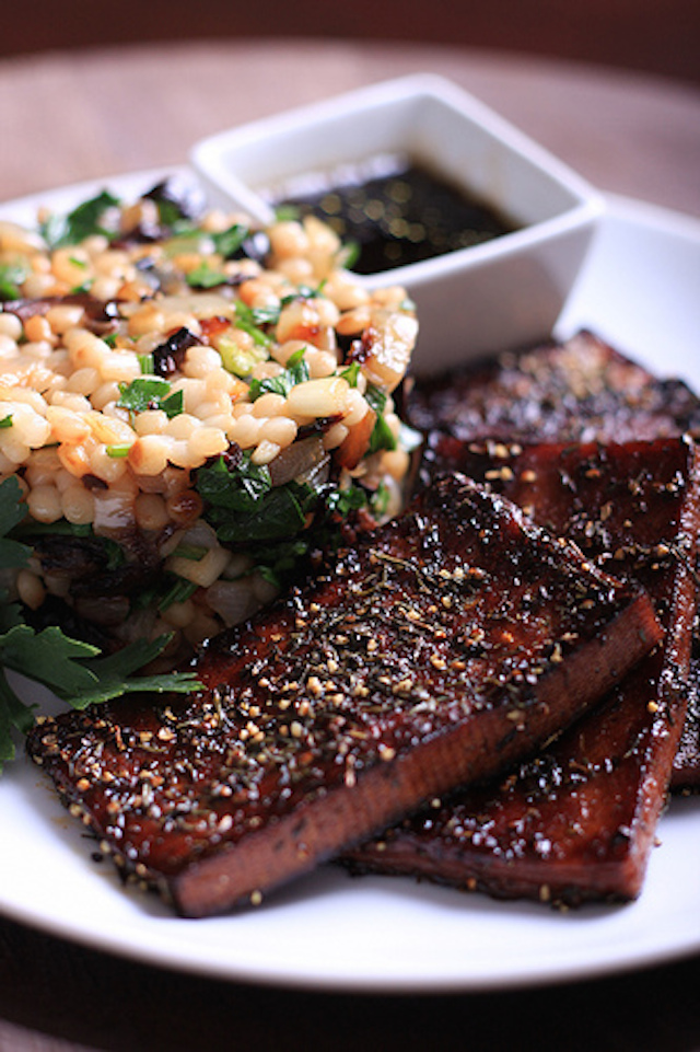 Black Pepper and Thyme Tofu