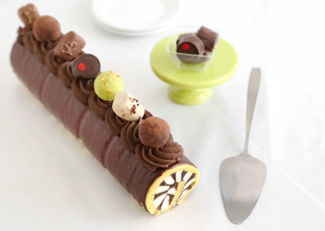 harlequin truffle cake roll