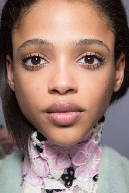 Giambattista Valli Fall 2015 lashes