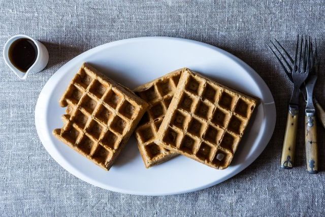 spiced-stout-waffles