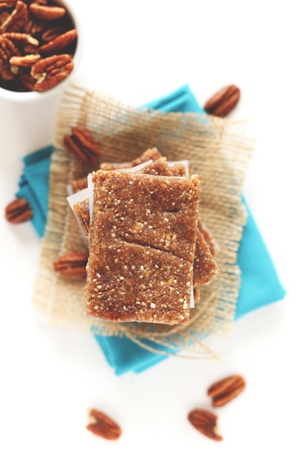 Boozy-Pecan-Pie-Bars-with-Sea-Salt-Minimalist-Baker