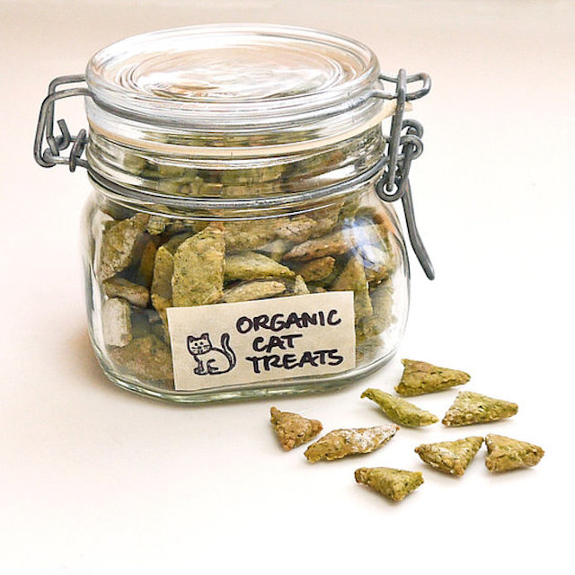 Organic Spinach and Chicken Cat Treats