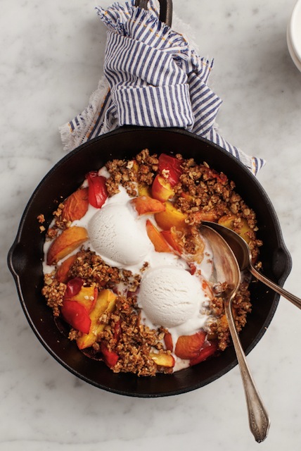 peach-plum-crumble