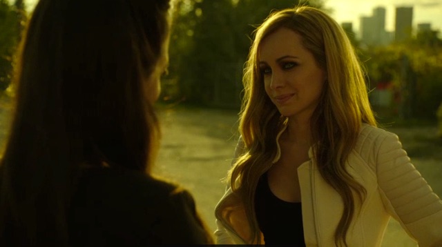 lostgirl-516-04