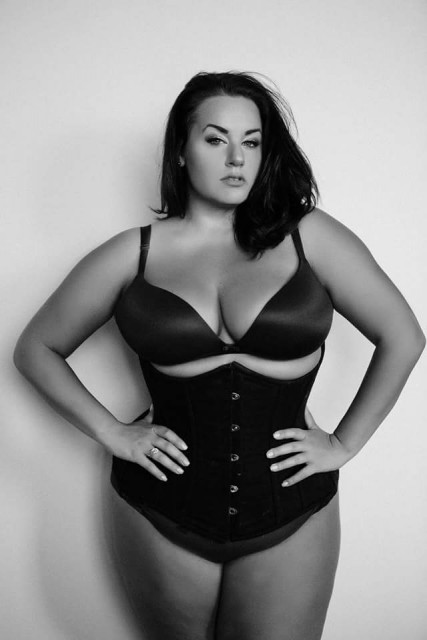 Nikita White via pretty plus size