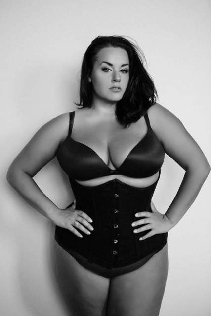 Nikita White via pretty plus size