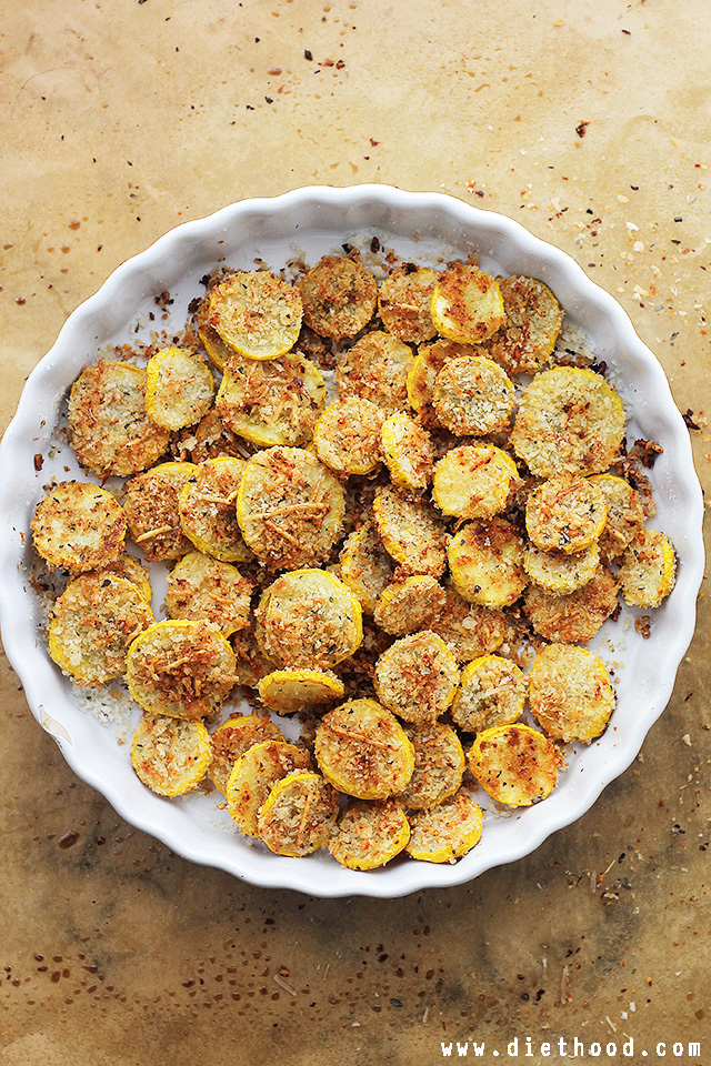 Garlic Parmesan Yellow Squash Chips