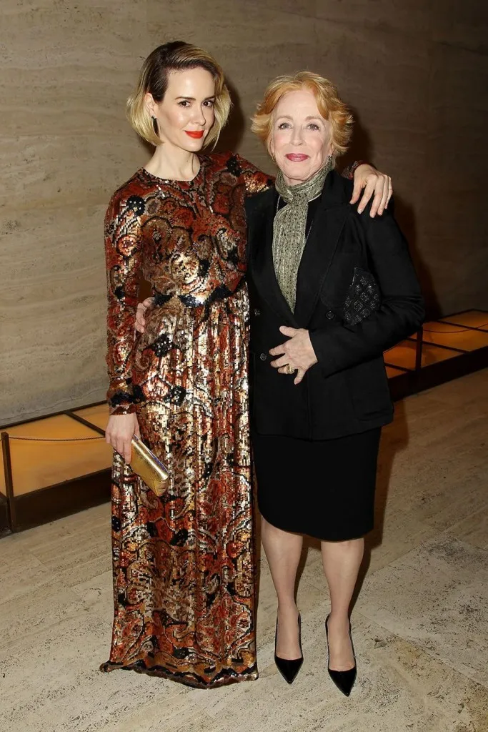 Holland Taylor Has a Girlfriend, Is Hopefully Writing ...