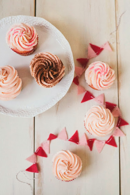 pink-champagne-cupcakes