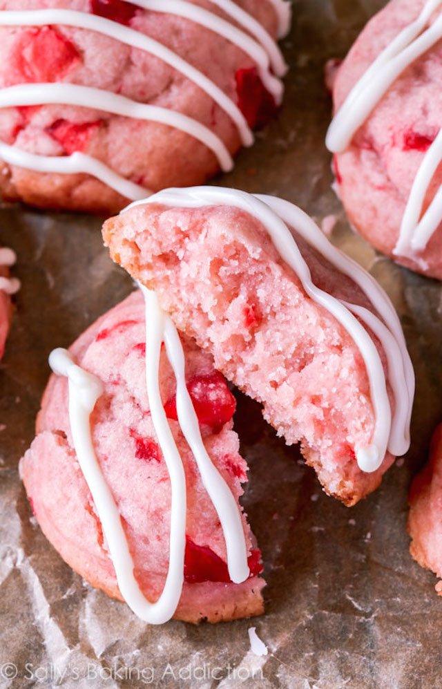 Cherry Almond Shortbread Cookies