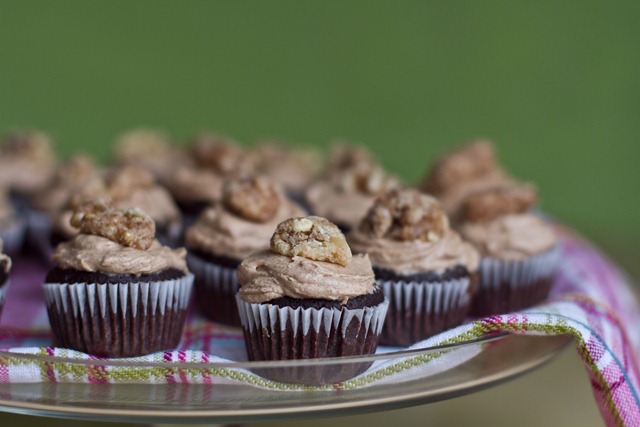 mini-cinnamon-chocolate-cupcakes