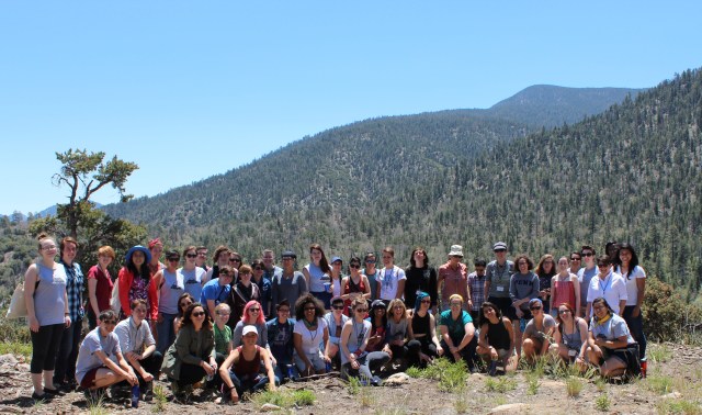 Big group of awesome hikers