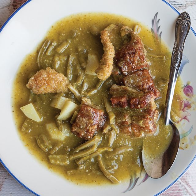 Nopales and Tomatillo Stew