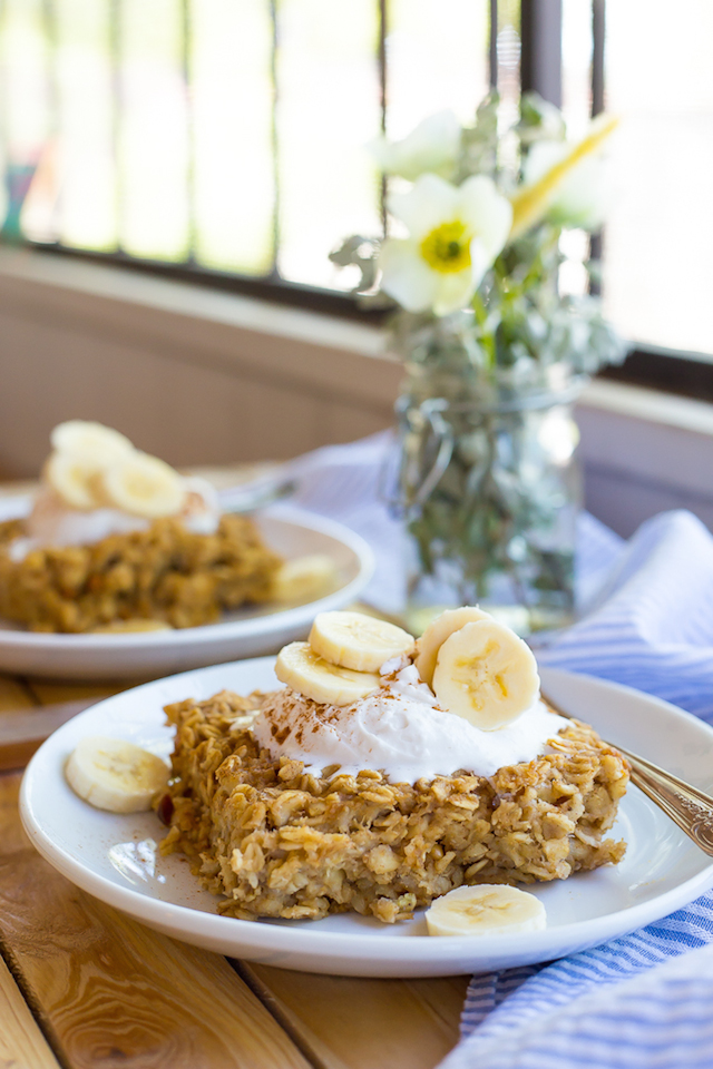 Peanut Butter and Banana Oatmeal Bake