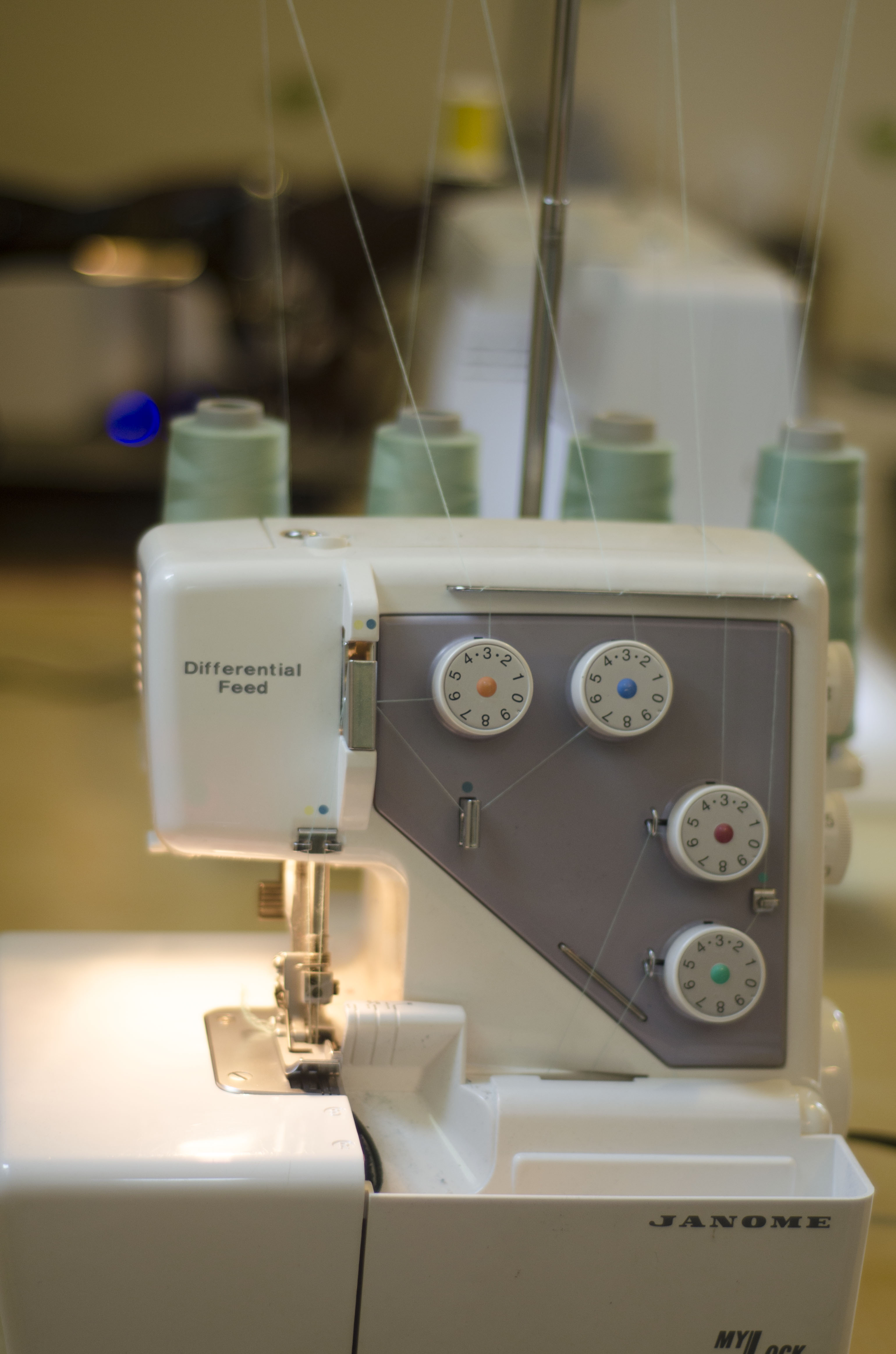Sew You Want to Learn to Sew: All About Sewing Machines | Autostraddle