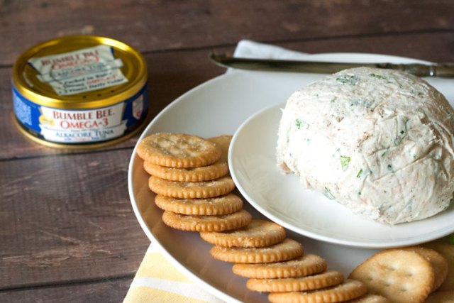Cream Cheese Tuna Dip