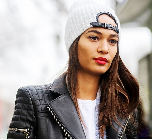 tk-hairstyles-that-work-great-with-beanies-1593694-1449878730.640x0c