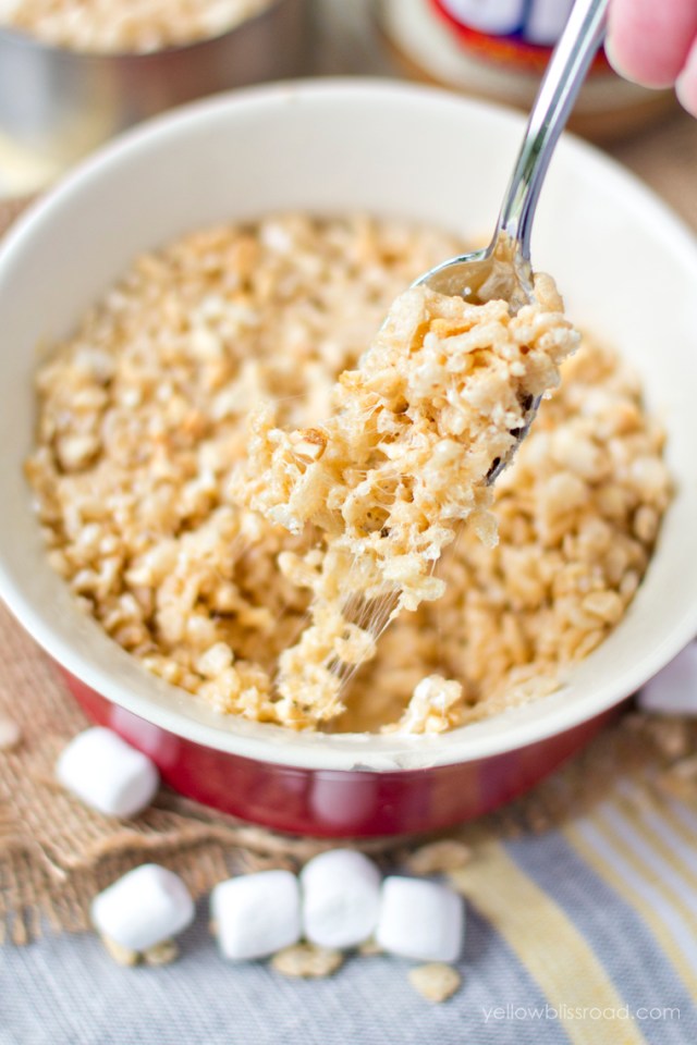 Single Serve Microwave Nutella Rice Krispie Treat