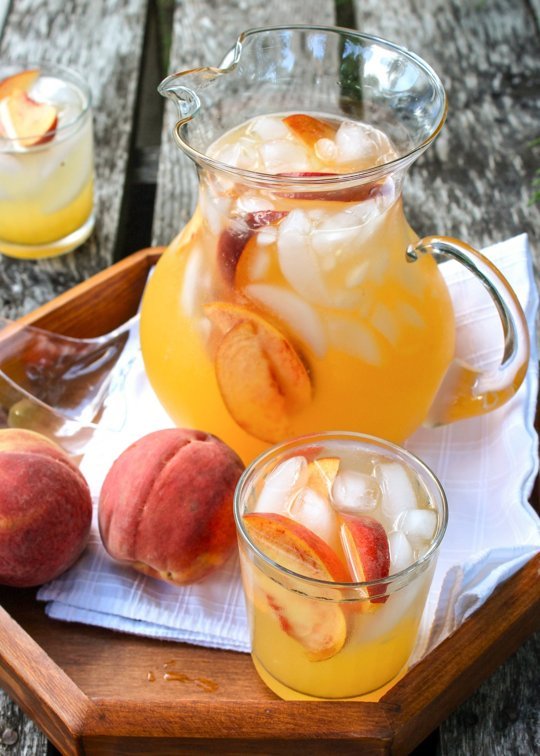 2014-08-01-Peach-Lemonade-1