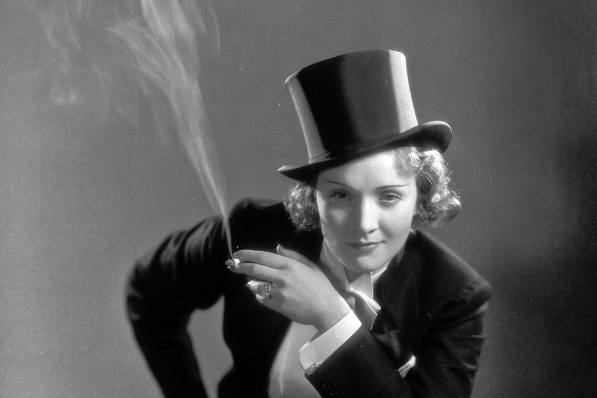 marlene dietrich in a top hat