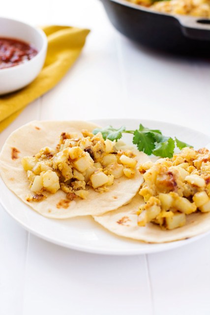 Papas-con-Huevos-Potato-Tacos-2