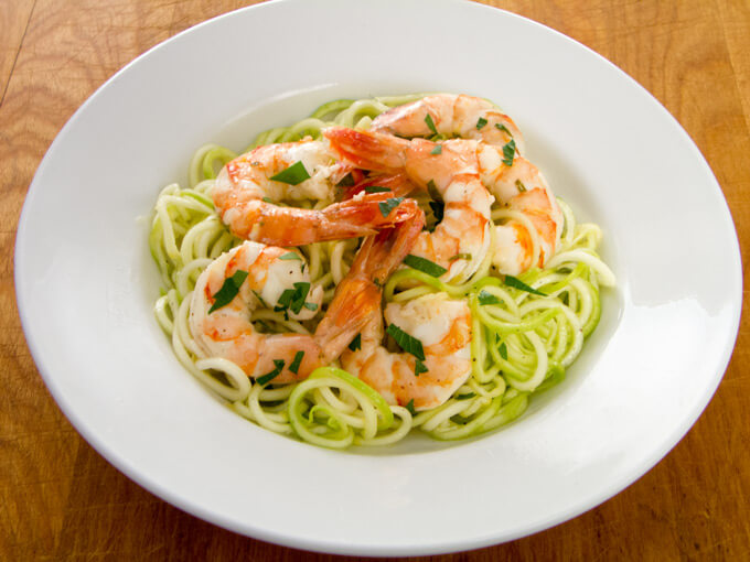 shrimp-with-zucchini-pasta680x510