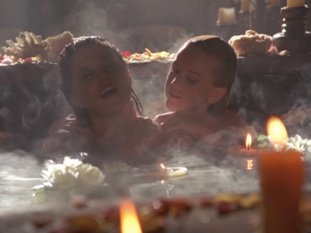 xena warrior princess lesbian scenes xena warrior princess lesbian scenes
