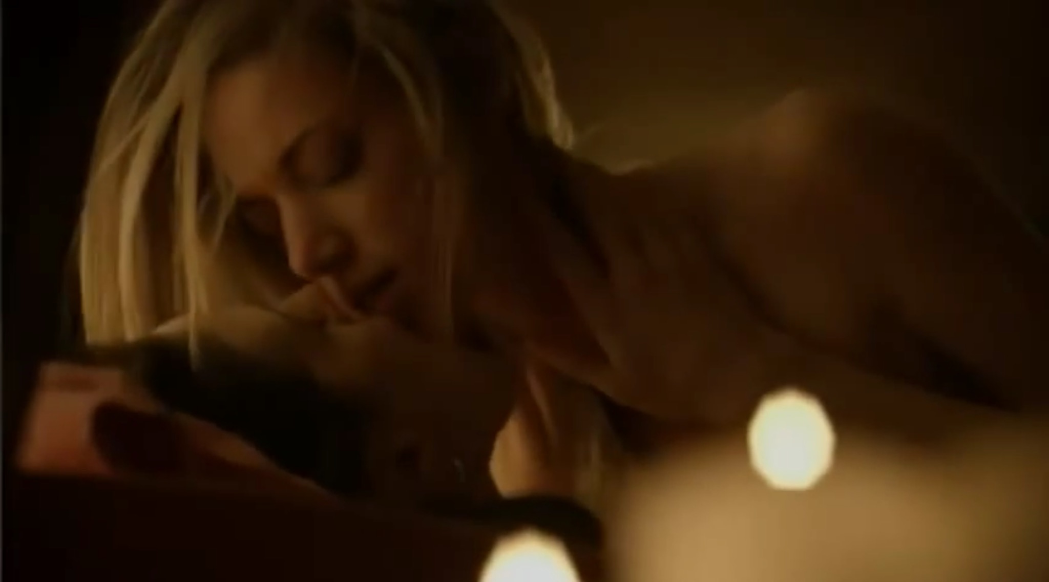 Lesbian Sex Scence 6