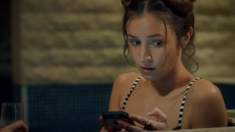 Waverly looks like she hella regrets that text