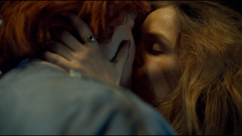 Waverly and Nicole kiss again