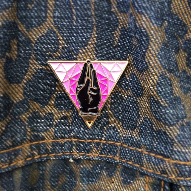 27 Lady-Lovin' Pins To Stick On Your Jacket This Fall | Autostraddle