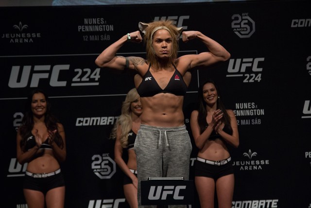 Amanda Nunes weigh in like a BOSS