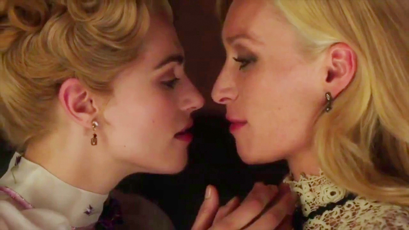 Lucy Westenra and Lady Jayne pre-kiss